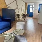 Apartment Blue House - Old Town, Ac Bratislava