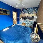 Blue House - Old Town, Ac Apartment *