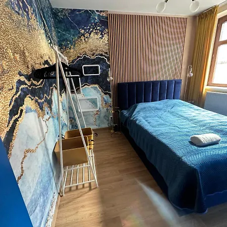 Blue House - Old Town, Ac Apartment *