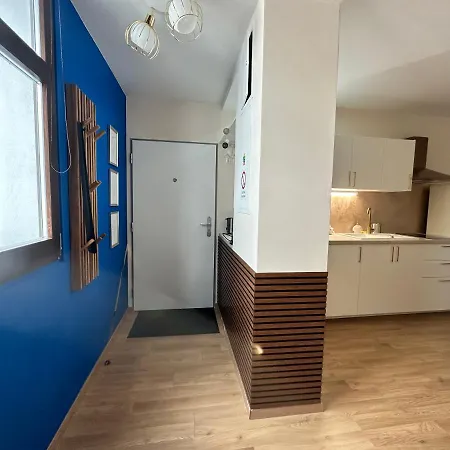 Blue House - Old Town, Ac Apartmán