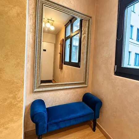 Blue House - Old Town, Ac, Free Private Parking Bratislava