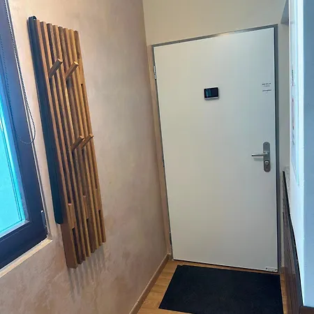 Blue House - Old Town, Ac, Free Private Parking * Bratislava
