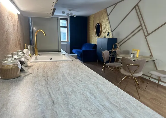 Blue House - Old Town, Ac Apartamento Bratislava