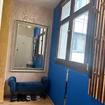 Blue House - Old Town, Ac, Free Private Parking