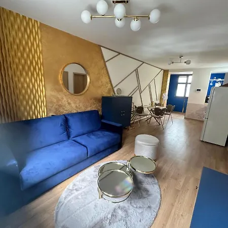 דירה Blue House - Old Town, Ac, Free Private Parking *