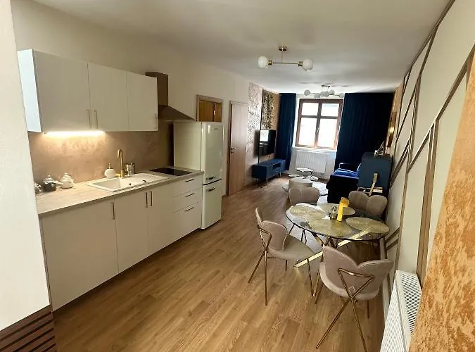 Blue House - Old Town, Ac * Pozsony